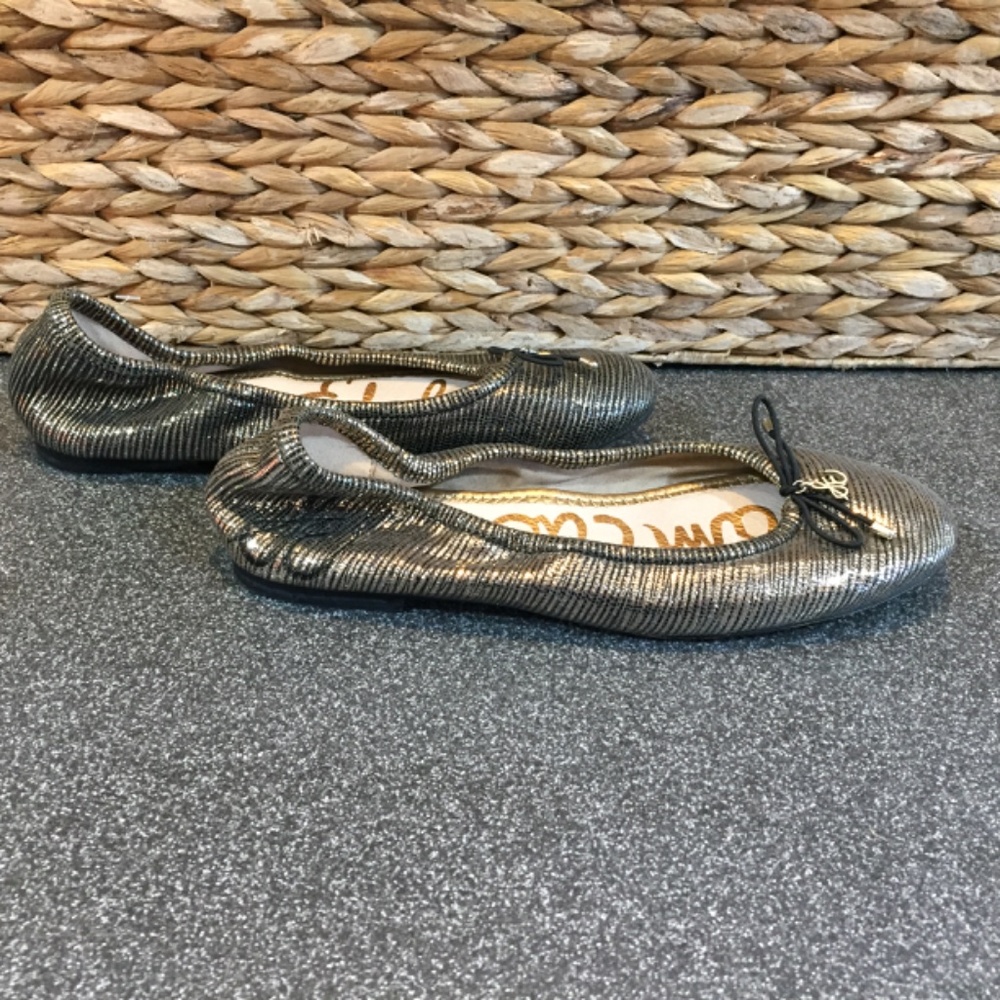 Sam Edelman Metallic Flats with Black Bow - Picture 8 of 11